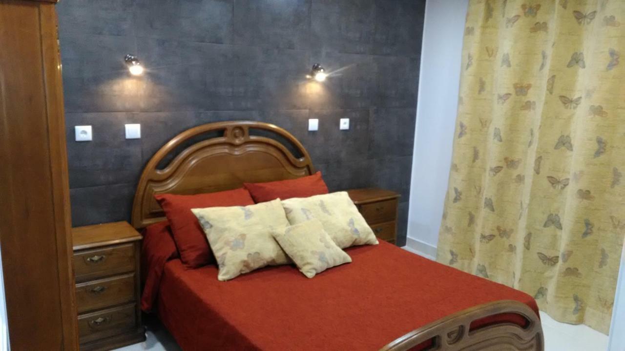 Vista Atlantico Com Carro E Bicicleta Gratis Villa Gaula Exteriör bild